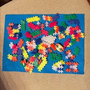 Lot of several sets of Plus Plus ++ interlocking puzzle pieces FUN kids ages 3+